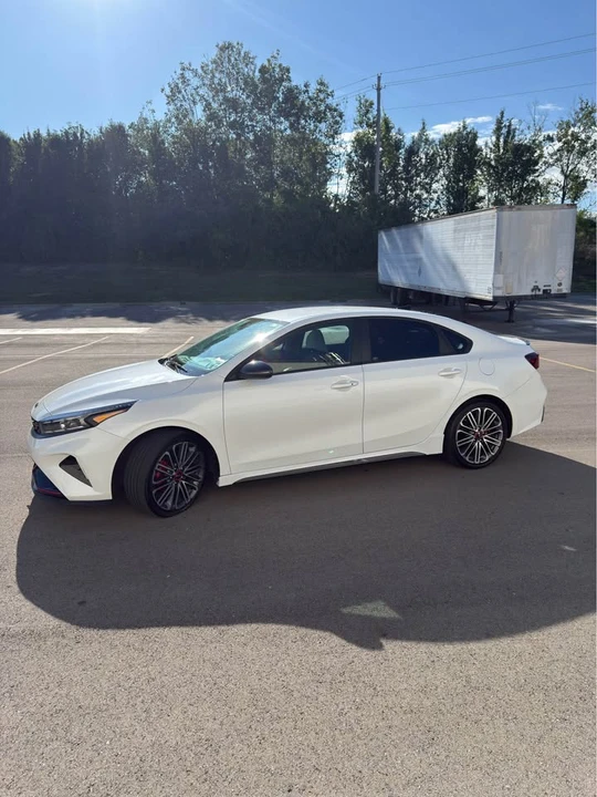 2024 Kia Forte - Image 4 of 8