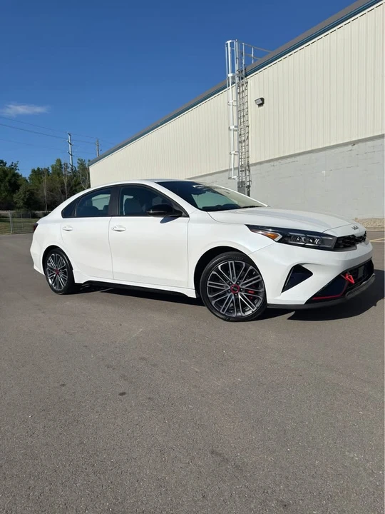 2024 Kia Forte - Image 2 of 8