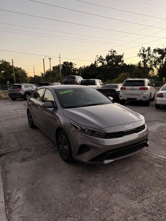 2024 Kia Forte - Image 3 of 12