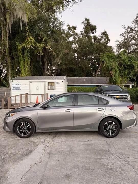 2024 Kia Forte - Image 5 of 12