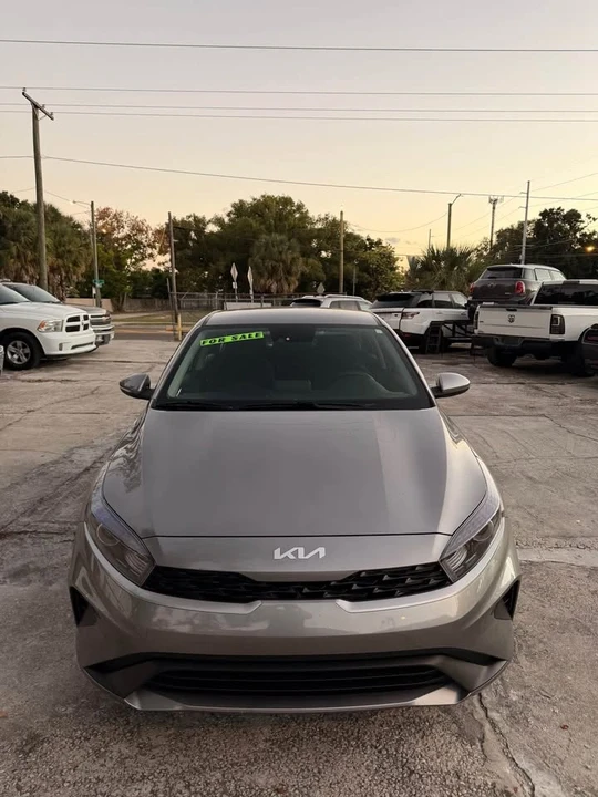 2024 Kia Forte - Image 2 of 12