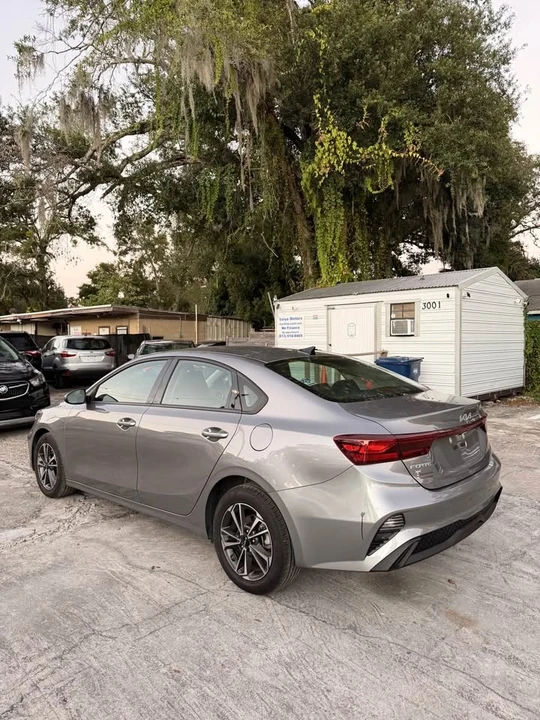 2024 Kia Forte - Image 6 of 12