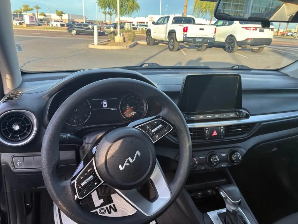 2024 Kia Forte - Image 5 of 9