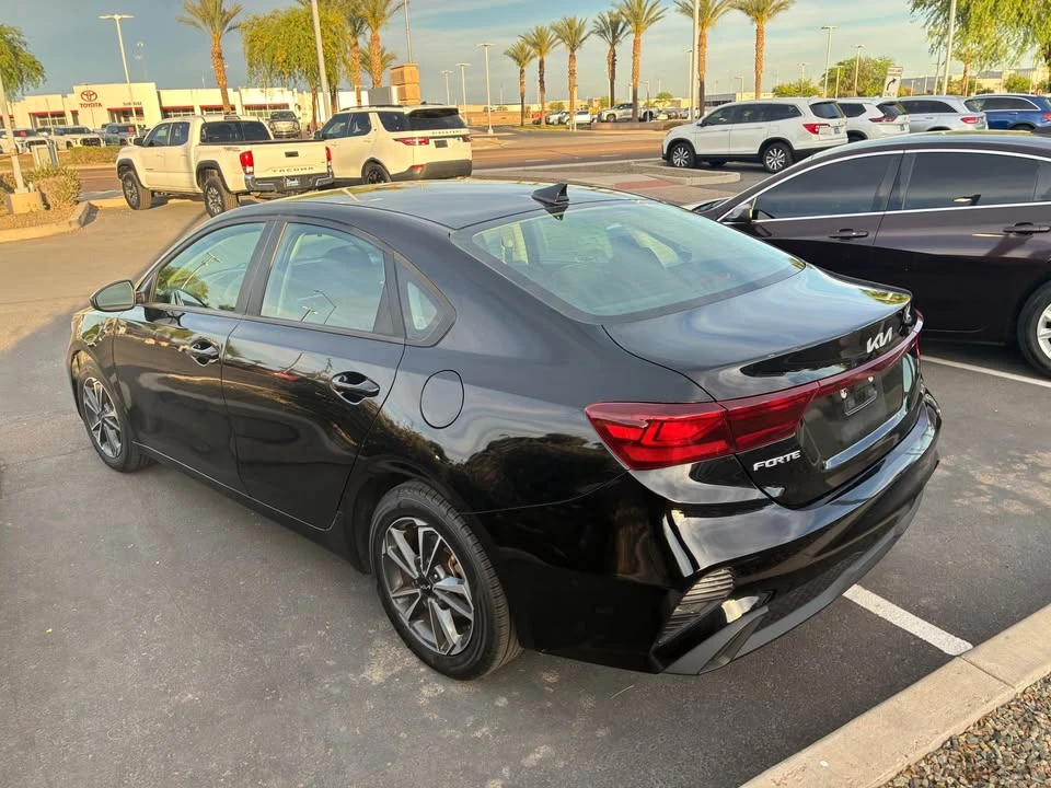 2024 Kia Forte - Image 7 of 9