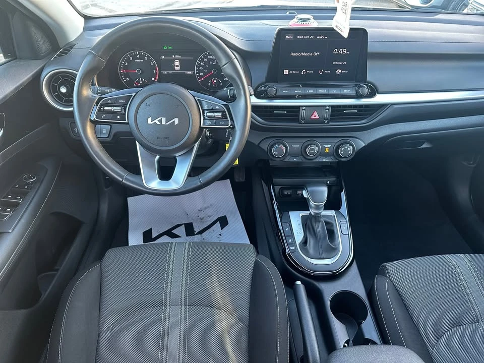 2024 Kia Forte - Image 7 of 12