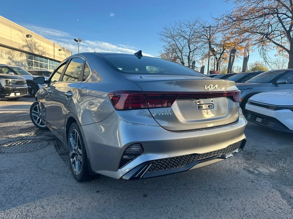 2024 Kia Forte - Image 2 of 12