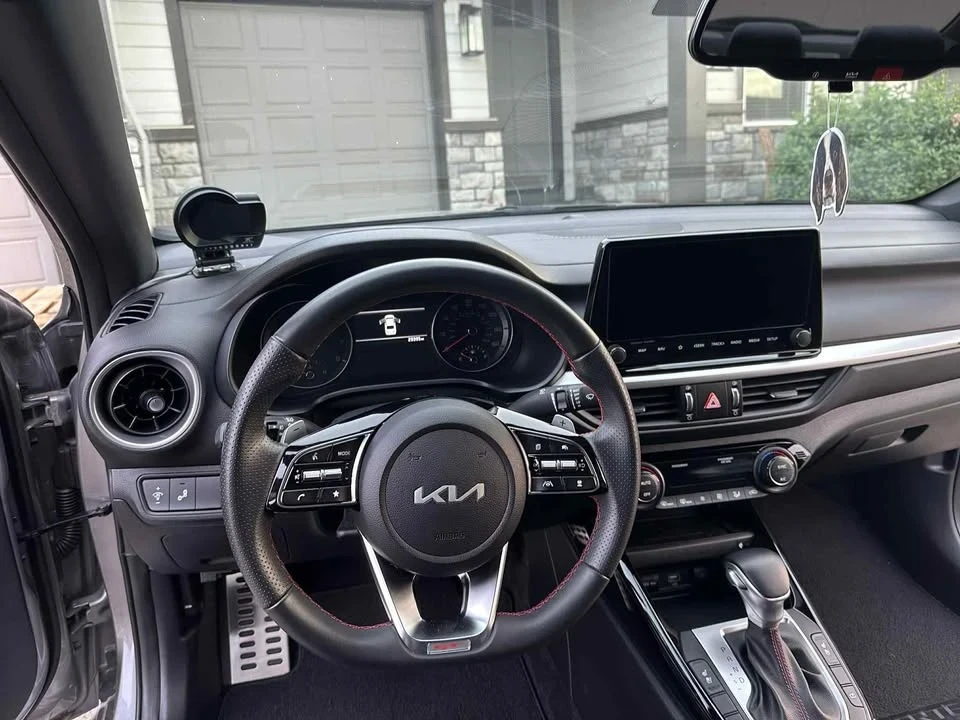 2024 Kia Forte - Image 7 of 15