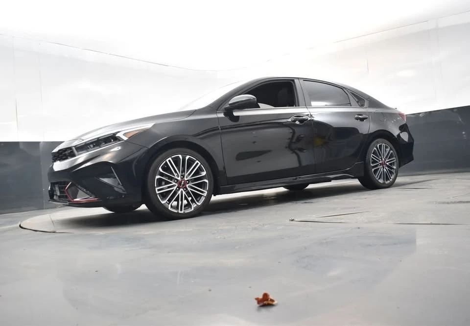 2024 Kia Forte - Image 16 of 20