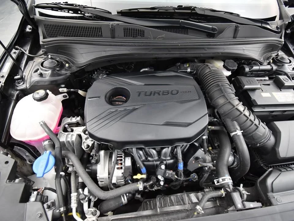 2024 Kia Forte - Image 14 of 20
