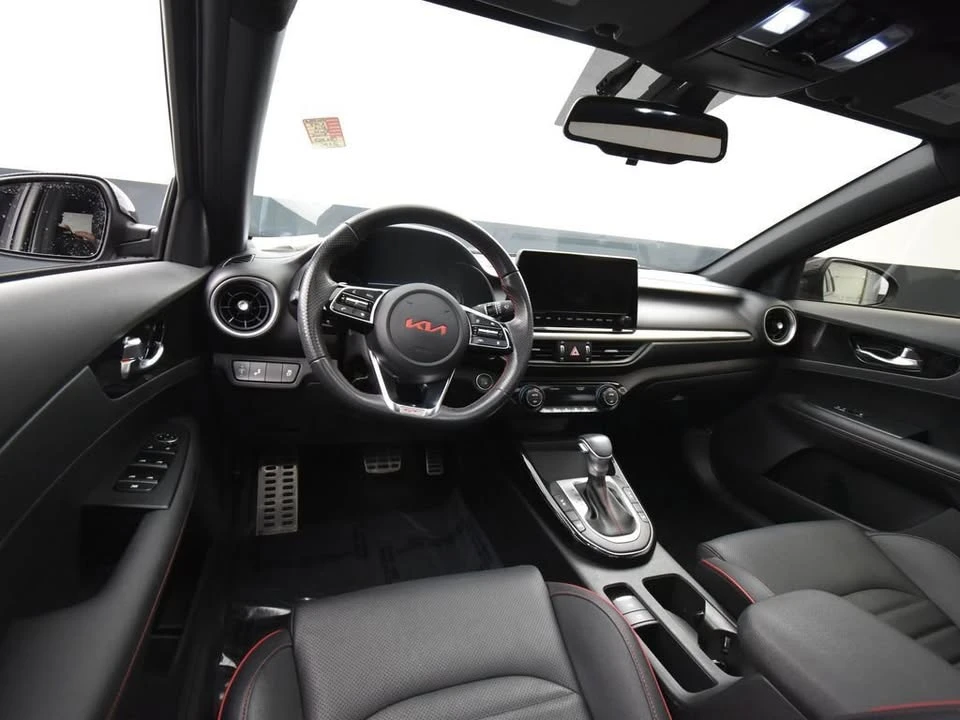 2024 Kia Forte - Image 9 of 20
