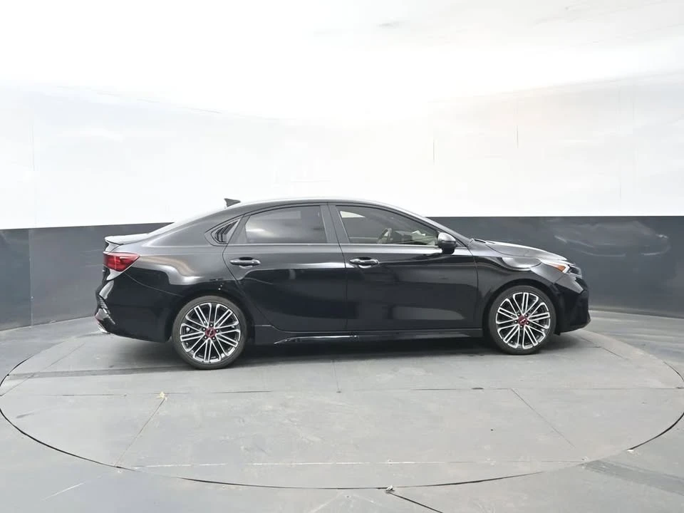 2024 Kia Forte - Image 6 of 20
