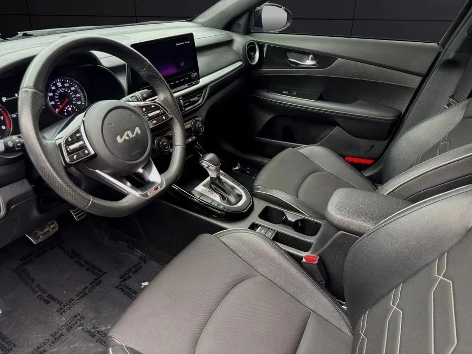 2024 Kia Forte - Image 9 of 17