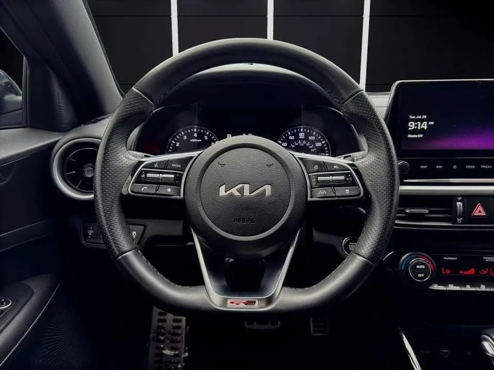 2024 Kia Forte - Image 13 of 17