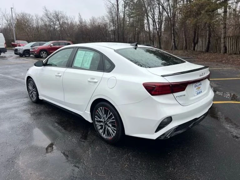 2024 Kia Forte - Image 4 of 6