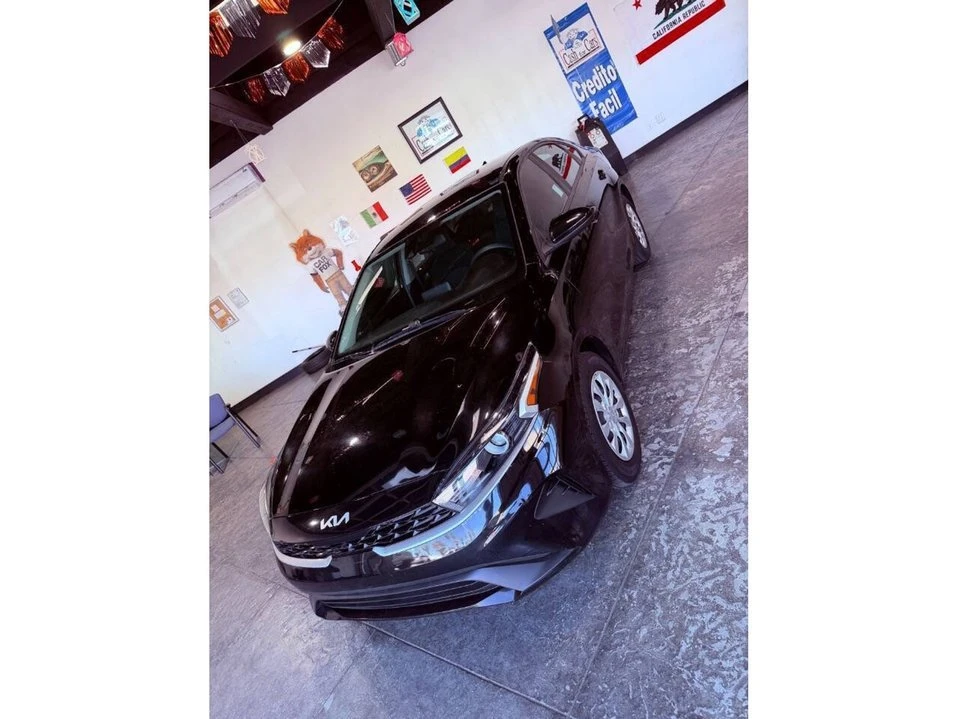 2024 Kia Forte - Image 14 of 20