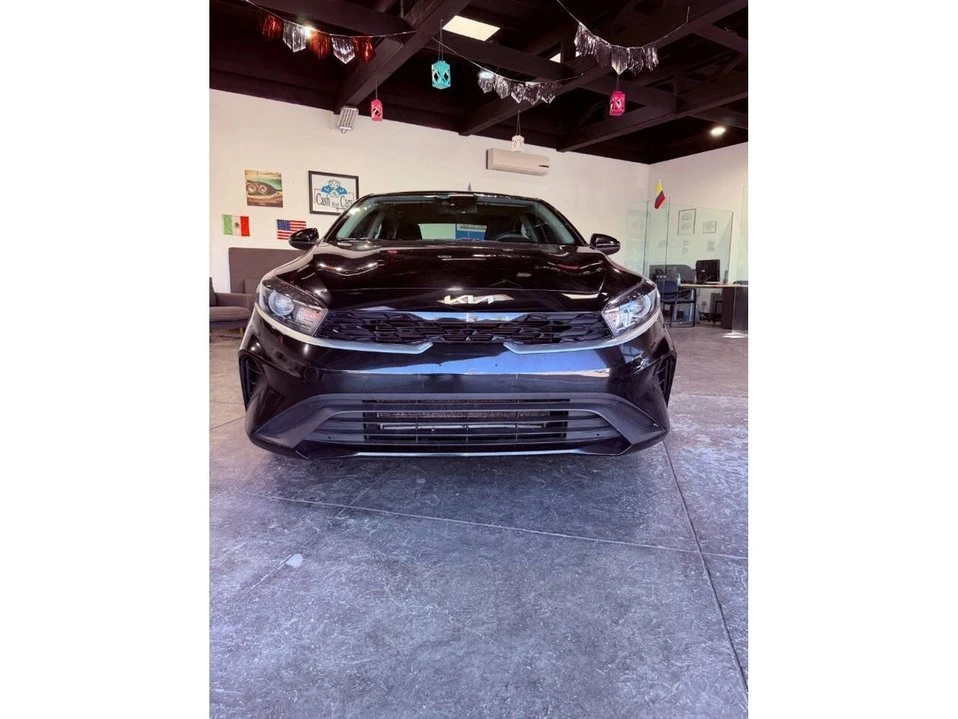 2024 Kia Forte - Image 4 of 20