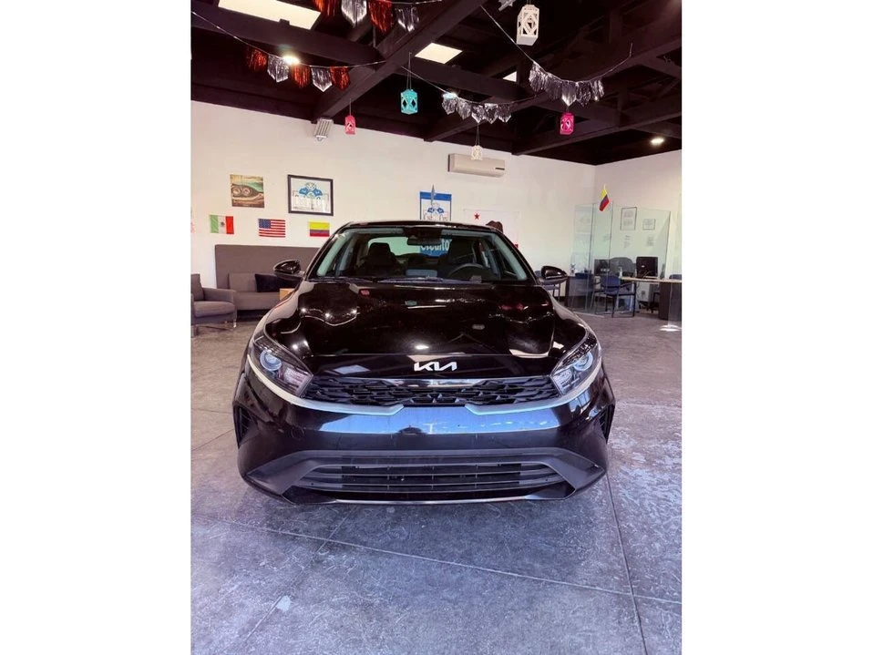 2024 Kia Forte - Image 3 of 20