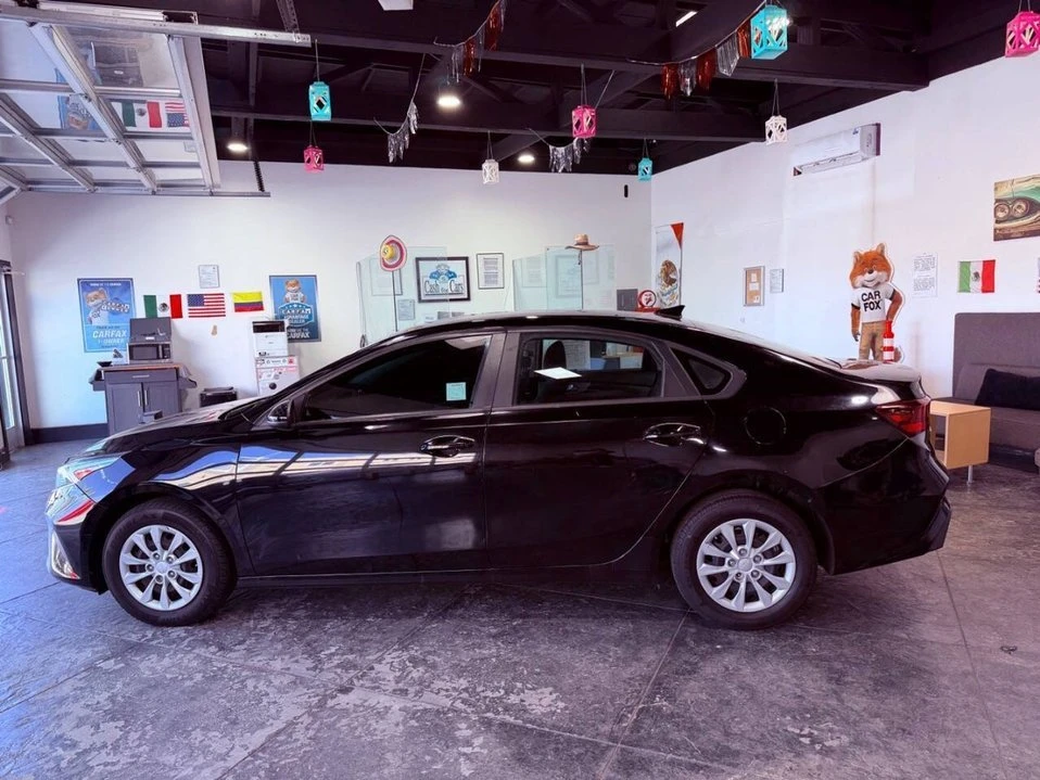 2024 Kia Forte - Image 13 of 20