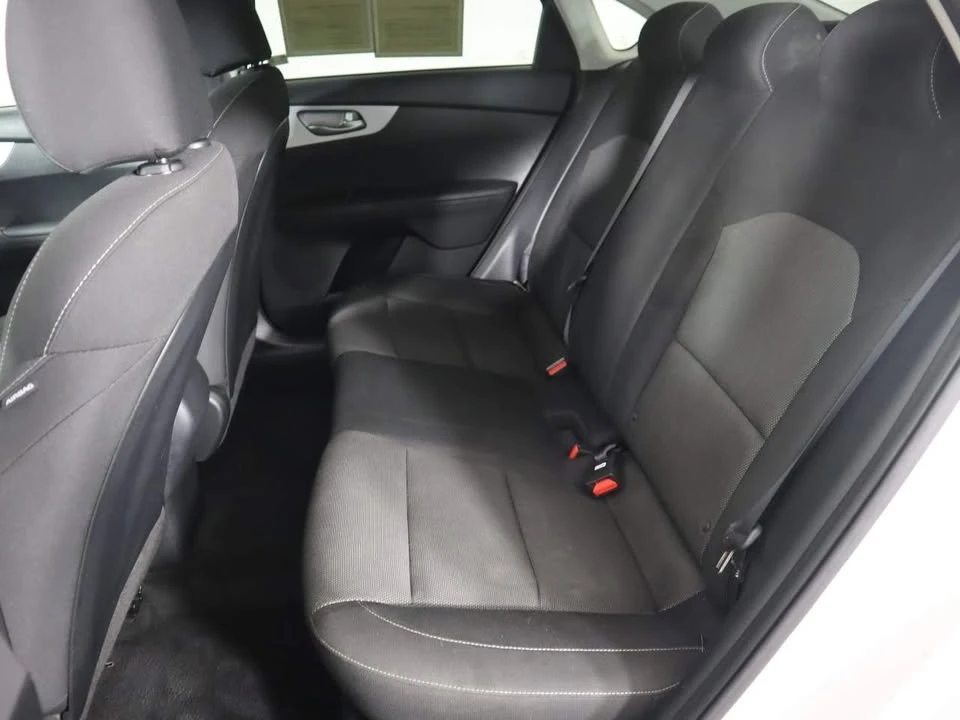 2024 Kia Forte - Image 7 of 12