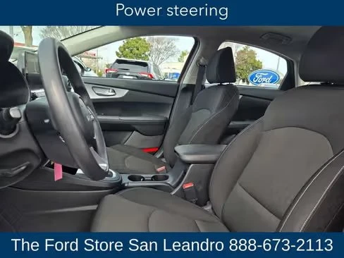 2024 Kia Forte - Image 10 of 15