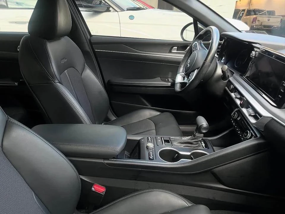 2024 Kia Optima/K5 - Image 2 of 3