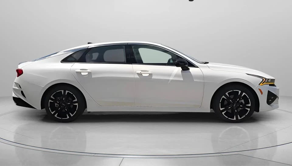 2024 Kia Optima/K5 - Image 2 of 8