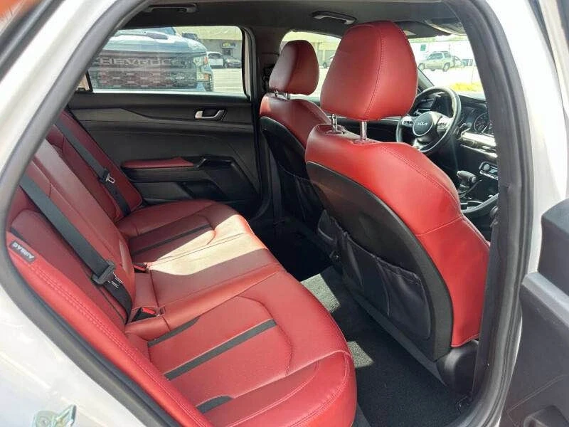 2024 Kia Optima/K5 - Image 9 of 11