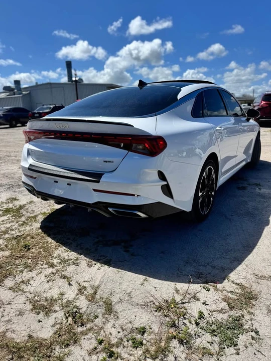 2024 Kia Optima/K5 - Image 2 of 16