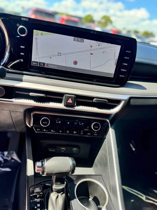 2024 Kia Optima/K5 - Image 10 of 16