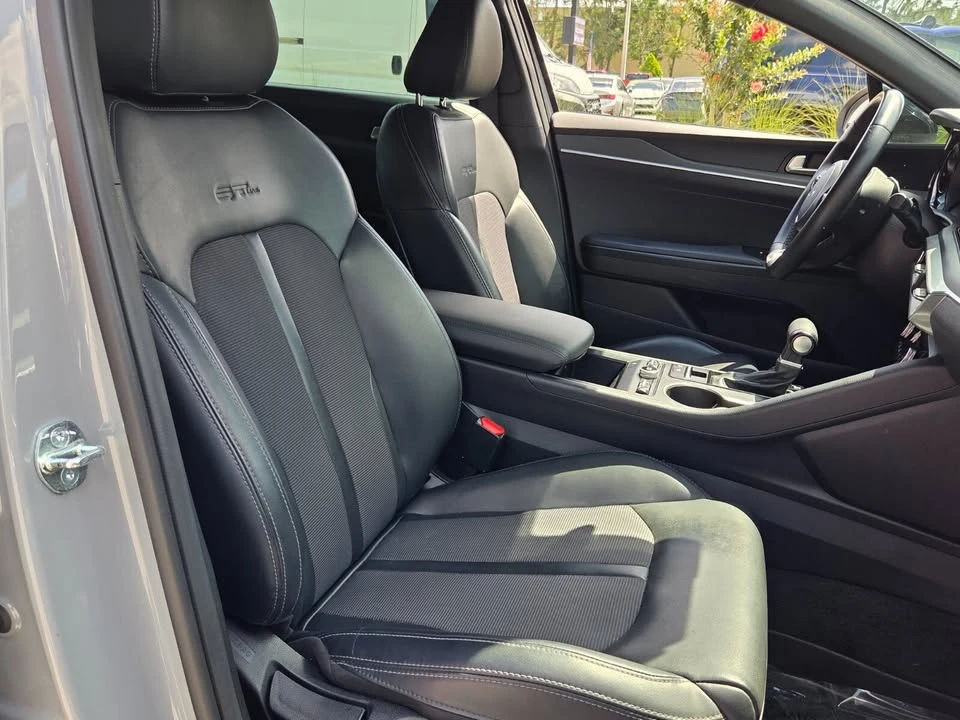 2024 Kia Optima/K5 - Image 9 of 15