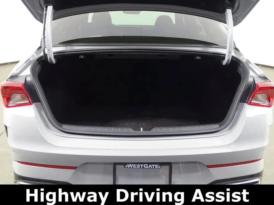 2024 Kia Optima/K5 - Image 11 of 17
