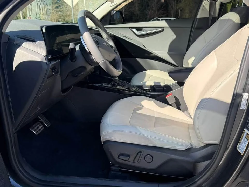 2024 Kia Niro - Image 12 of 14