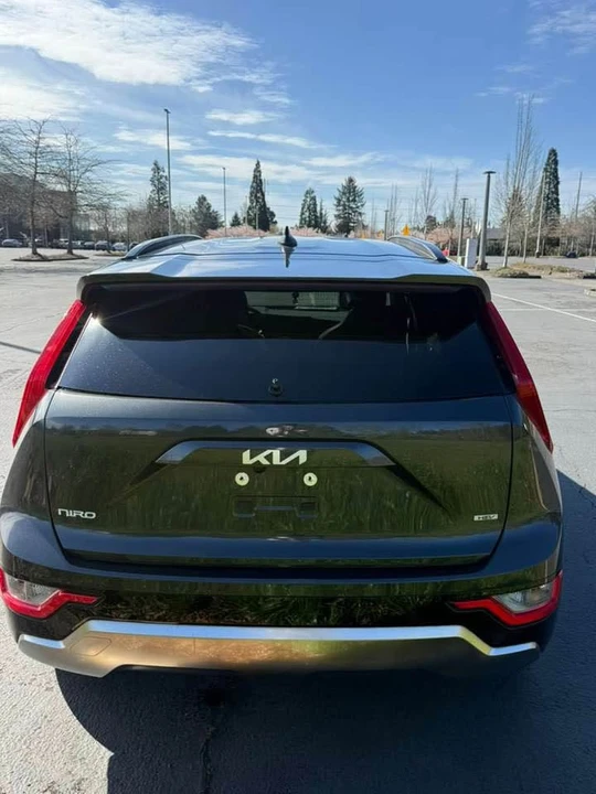 2024 Kia Niro - Image 5 of 14