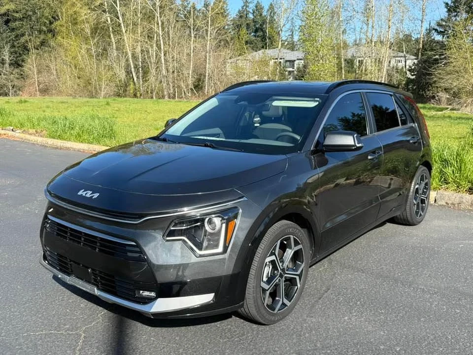 2024 Kia Niro - Image 3 of 14