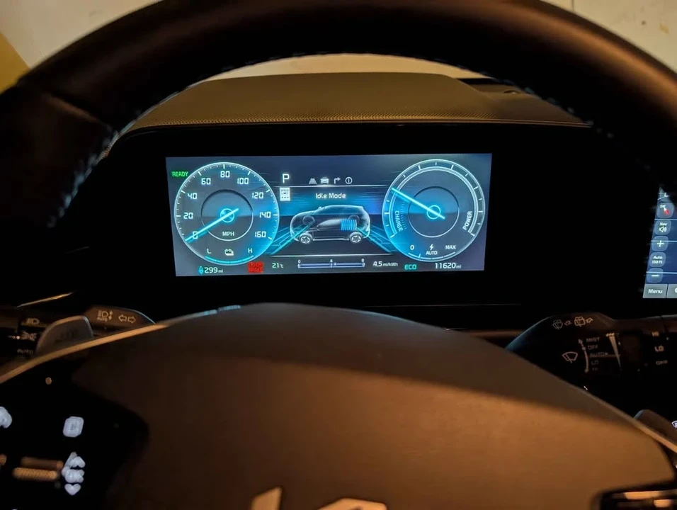 2024 Kia Niro - Image 2 of 12