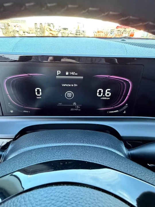 2024 Kia Seltos - Image 13 of 16