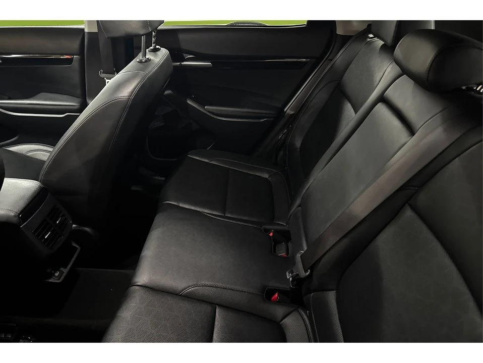 2024 Kia Seltos - Image 10 of 20
