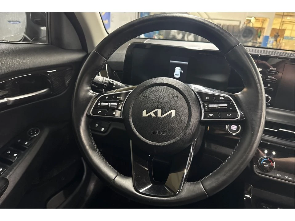 2024 Kia Seltos - Image 18 of 20