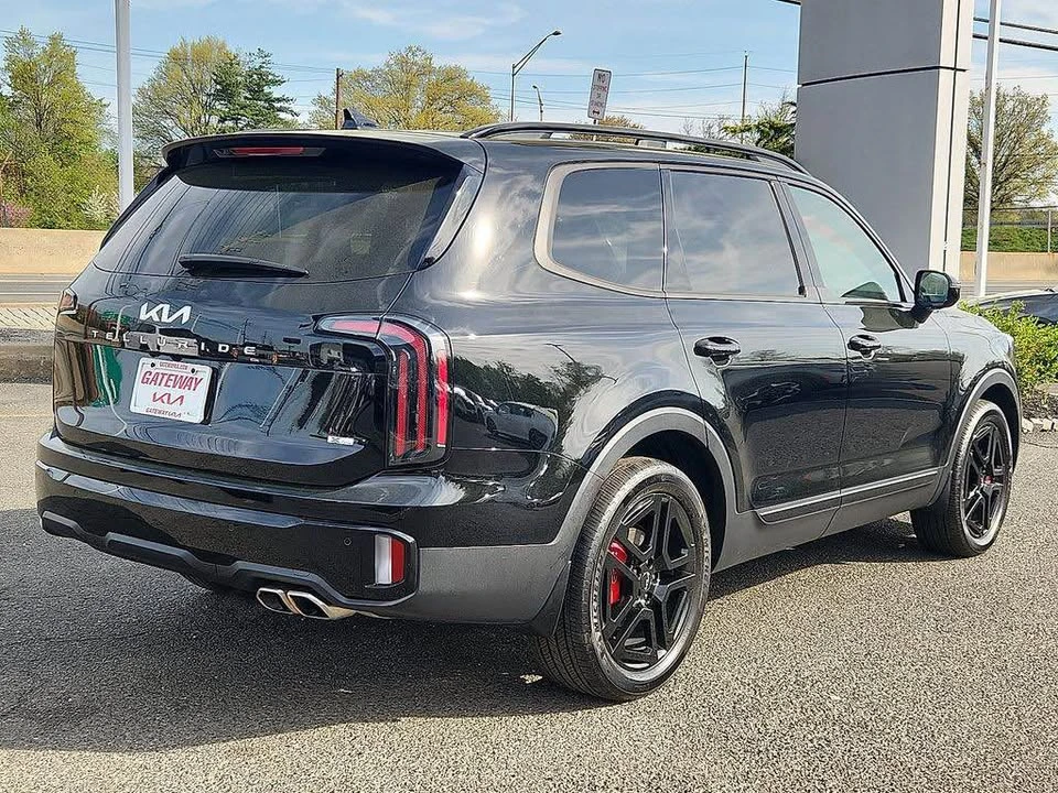 2024 Kia Telluride - Image 4 of 10