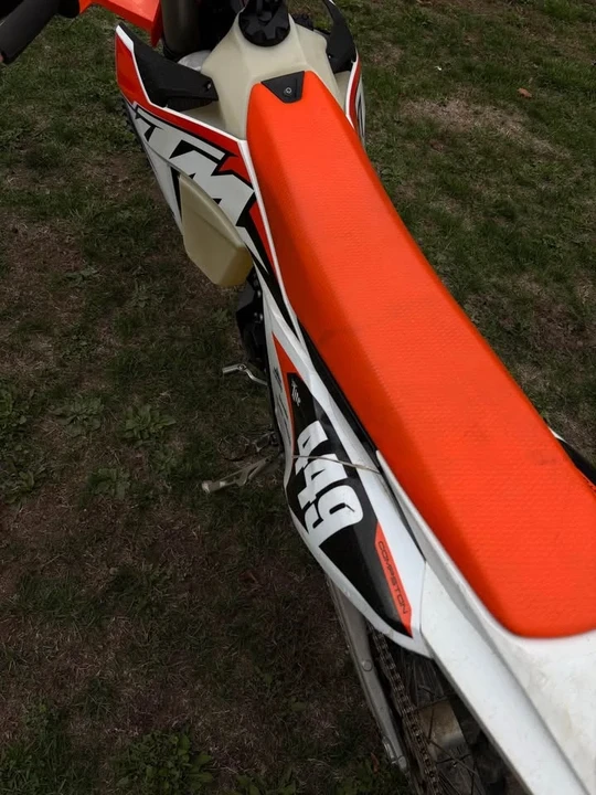2024 KTM - Image 8 of 10