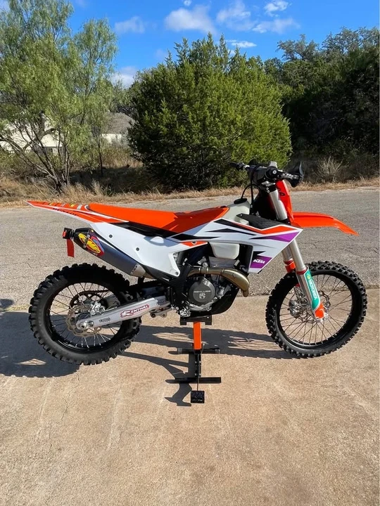 2024 KTM - Image 4 of 8