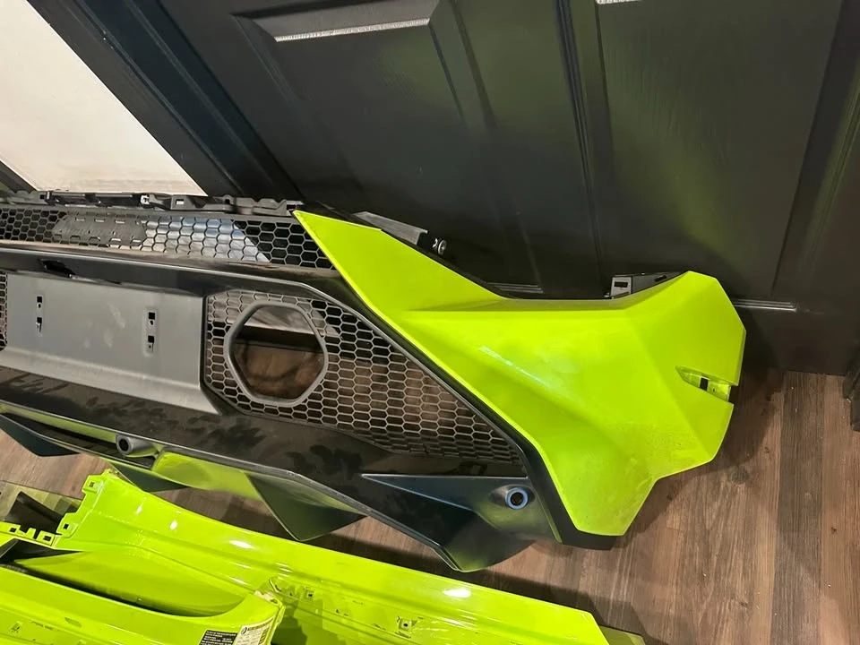 2024 Parts & Memorabilia Bodywork - Image 8 of 10