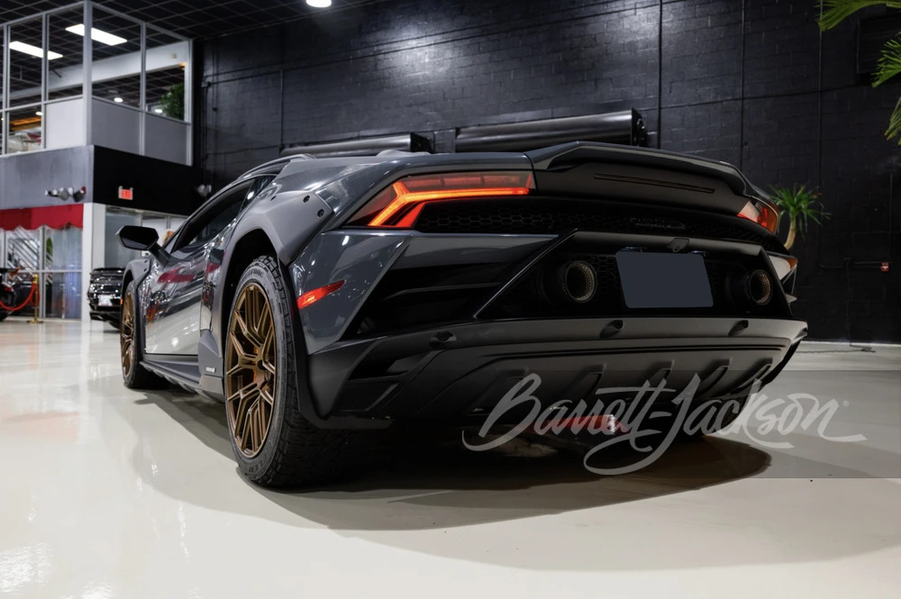 2024 Lamborghini Huracan Sterrato - Image 2 of 6