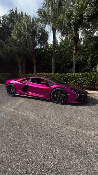 2024 Lamborghini Revuelto - Image 4 of 9