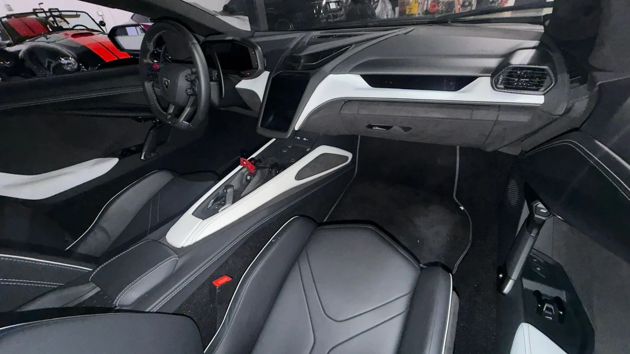 2024 Lamborghini Revuelto - Image 9 of 9