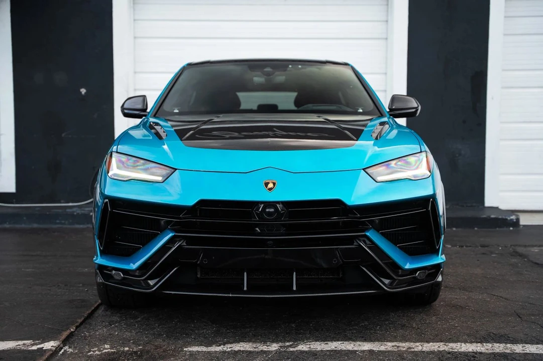 2024 Lamborghini Urus Performante - Image 2 of 31