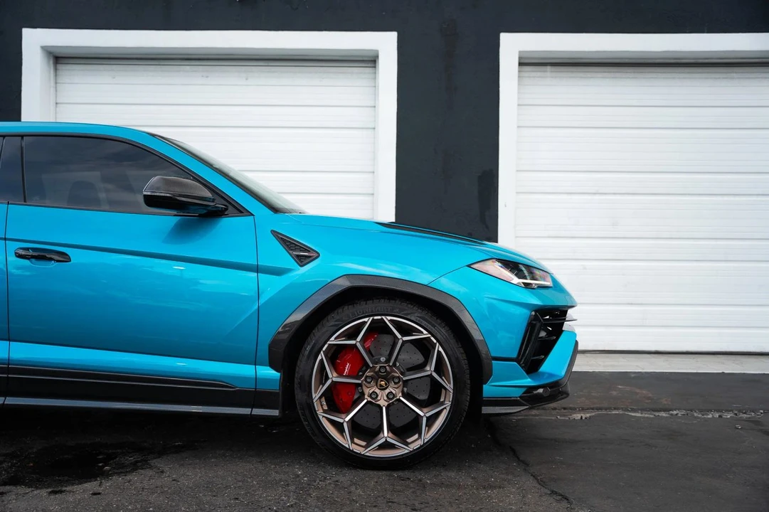 2024 Lamborghini Urus Performante - Image 9 of 31