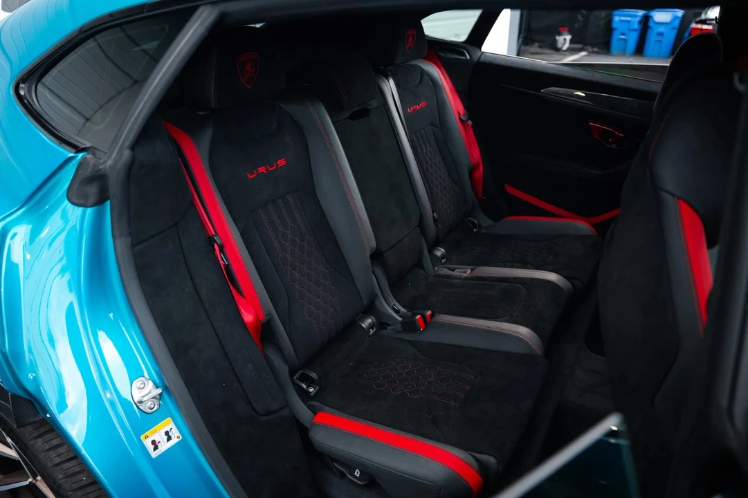 2024 Lamborghini Urus Performante - Image 19 of 31