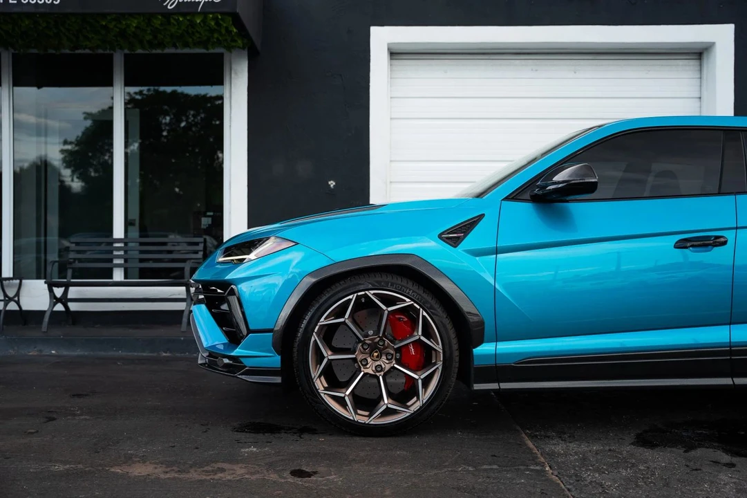 2024 Lamborghini Urus Performante - Image 11 of 31