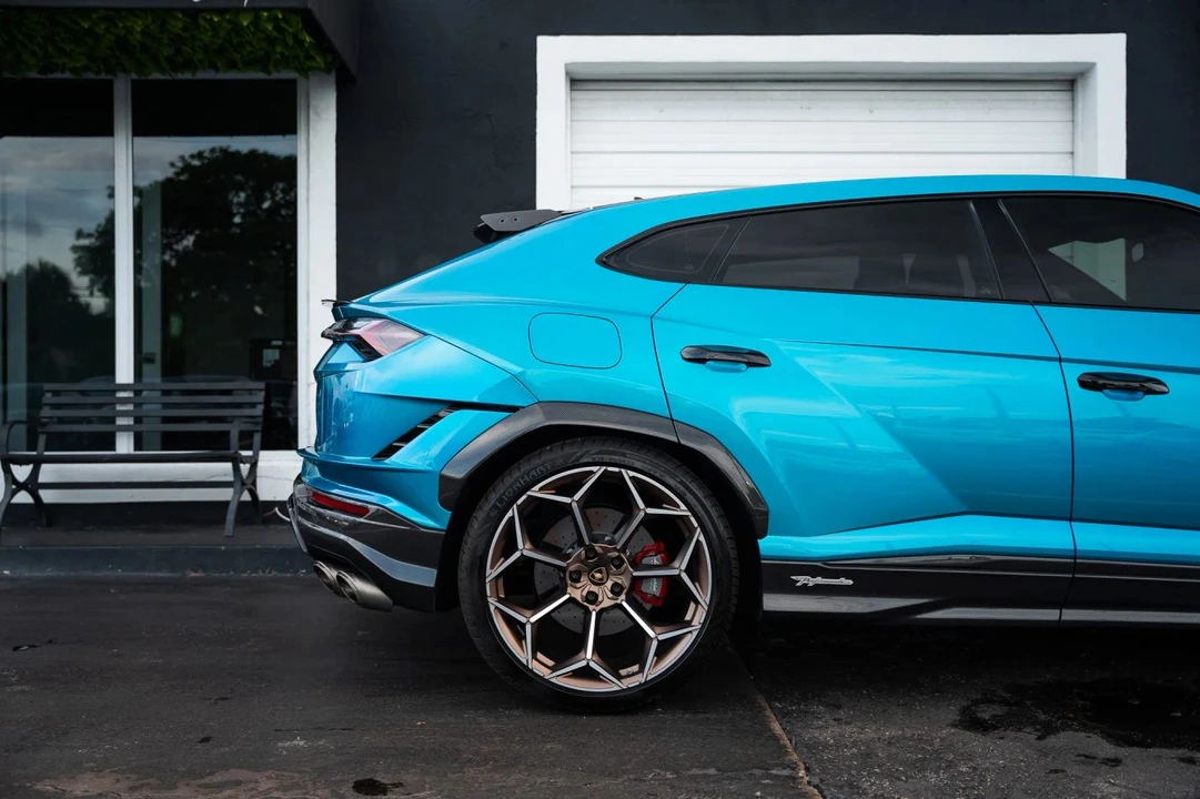 2024 Lamborghini Urus Performante - Image 8 of 31
